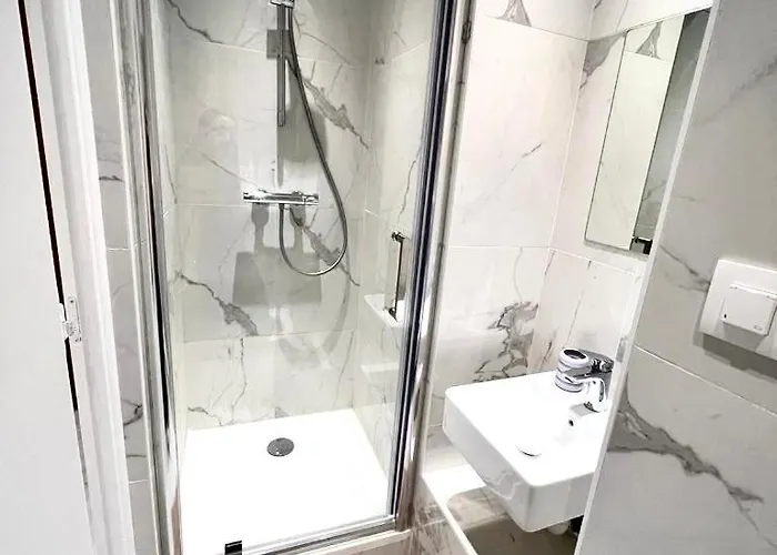 1 Bedroom Brand New Flat In The Heart Of Quartier Des Musiciens Nice
